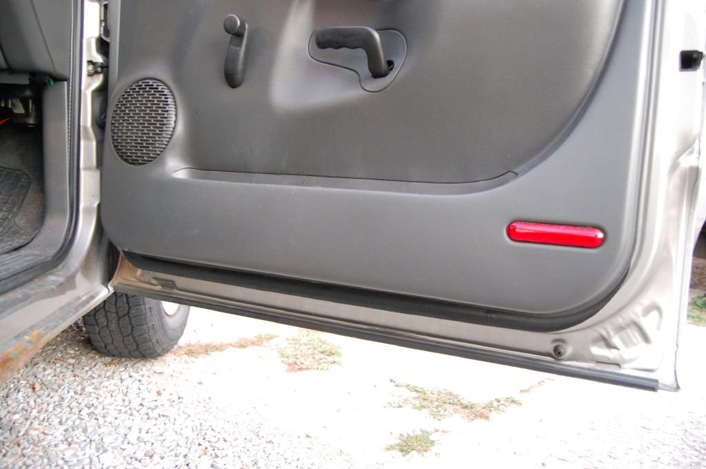 Used 2003 Chevrolet Silverado 1500 W/T image 17