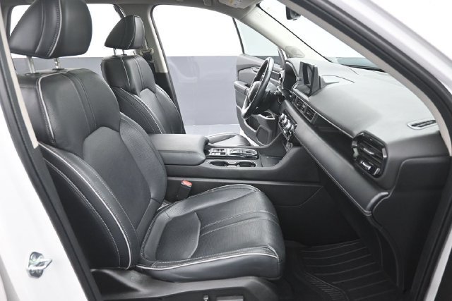 Used 2023 Honda Pilot Elite image 16