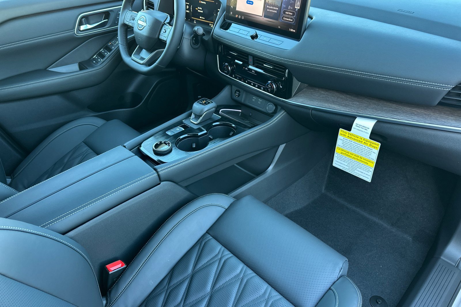 New 2026 Nissan Rogue Platinum w/ Platinum Premium Package image 13