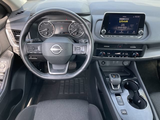 Used 2025 Nissan Rogue SV FWD image 10