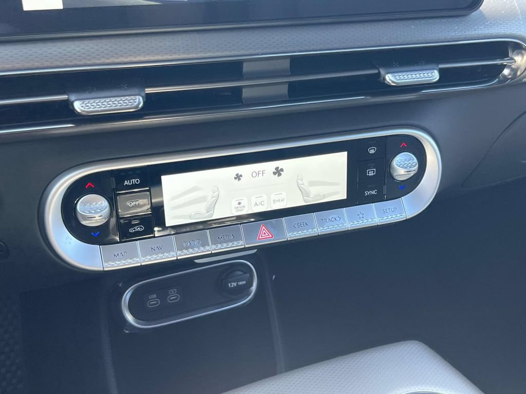 New 2024 Genesis GV60 Advanced AWD/4WD image 29