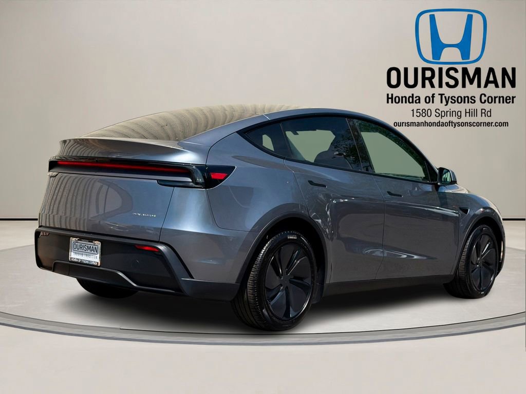 Used 2026 Tesla Model Y AWD image 4