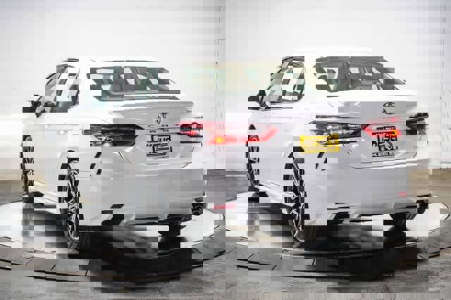 Certified 2023 Toyota Camry SE image 5