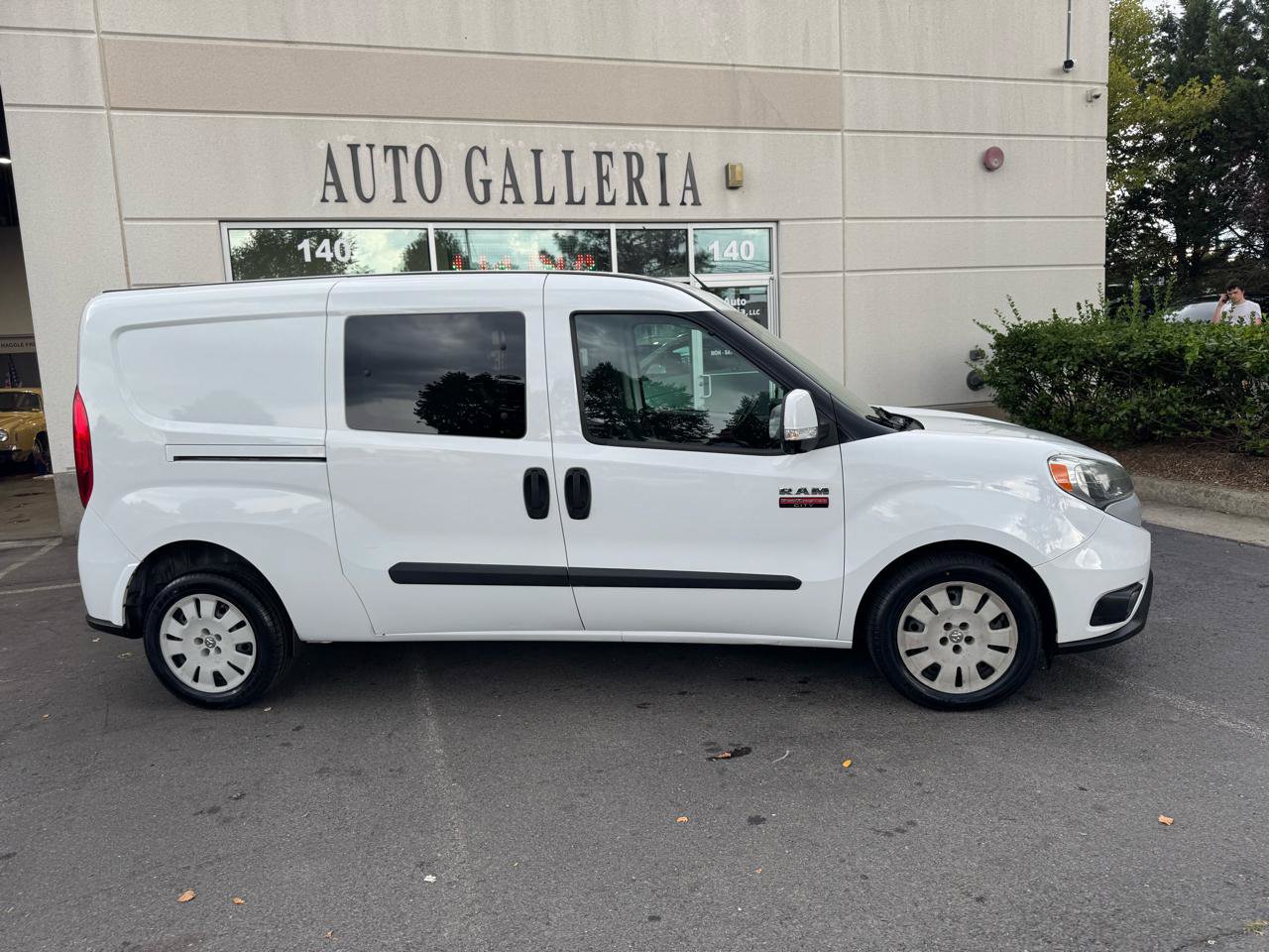 Used 2017 RAM ProMaster City Tradesman SLT w/ Rear Back-up Camera Group FWD image 3