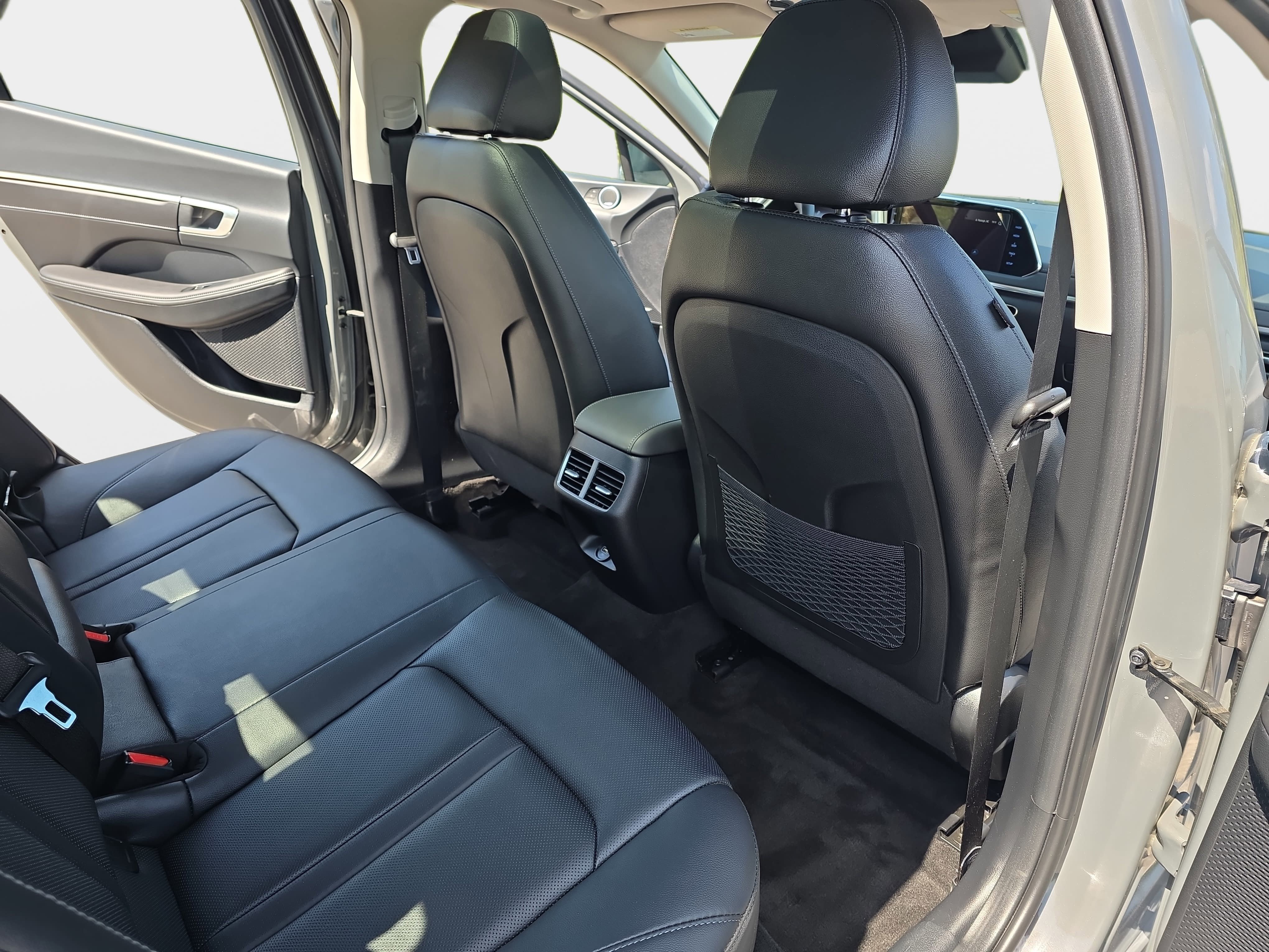 Used 2023 Hyundai Sonata Limited w/ Cargo Package image 11