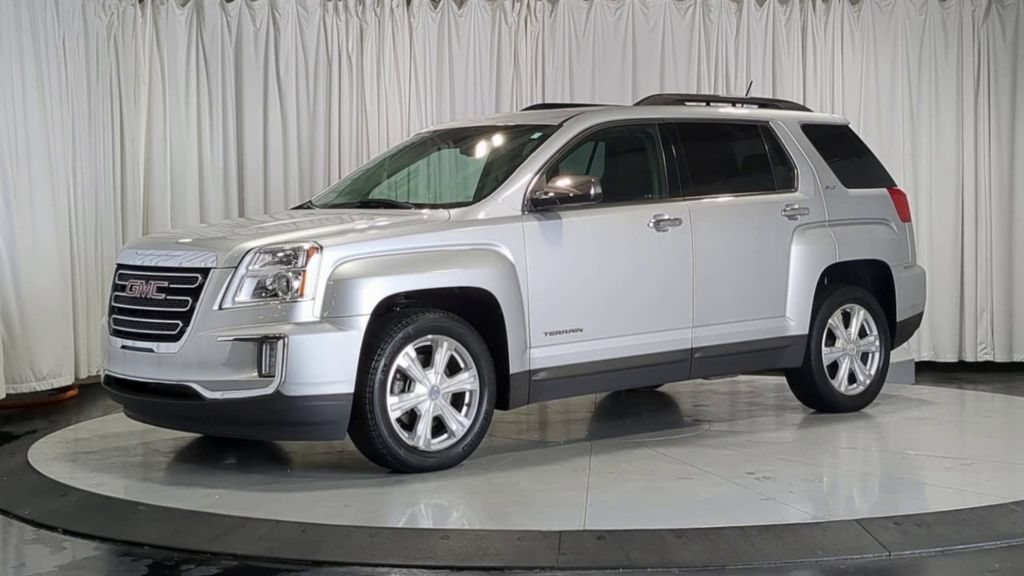Used 2017 GMC Terrain SLT w/ Open Road Package AWD/4WD image 5