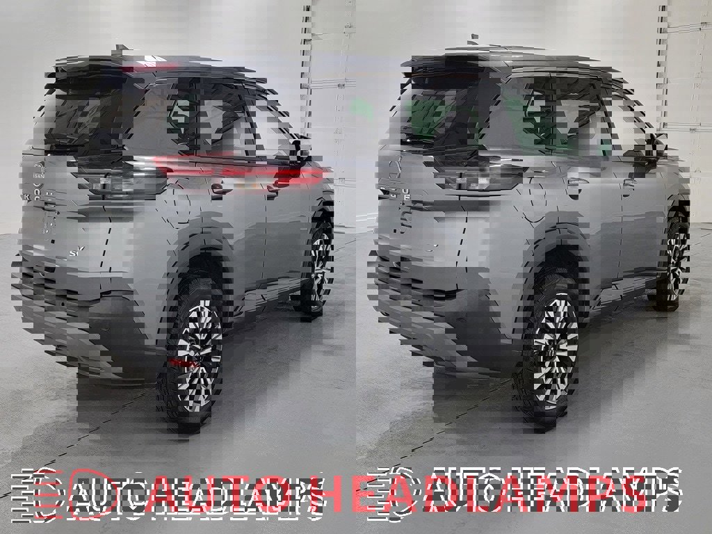 Used 2023 Nissan Rogue SV image 8