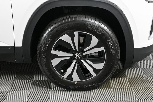 New 2026 Volkswagen Atlas SE image 36