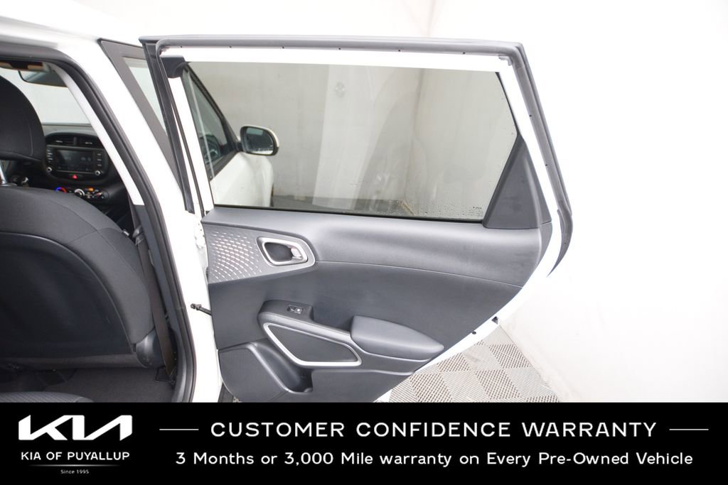 Certified 2024 Kia Soul LX w/ Option Group 015 image 13