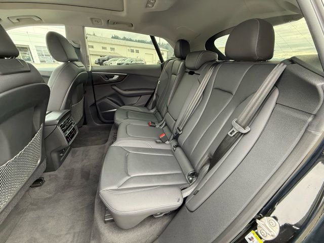 Used 2023 Audi Q8 Premium Plus w/ Premium Plus Package image 11