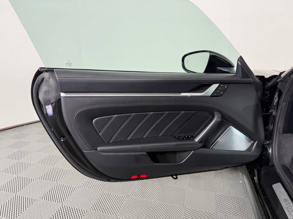 Certified 2024 Porsche 911 Turbo S AWD/4WD image 18