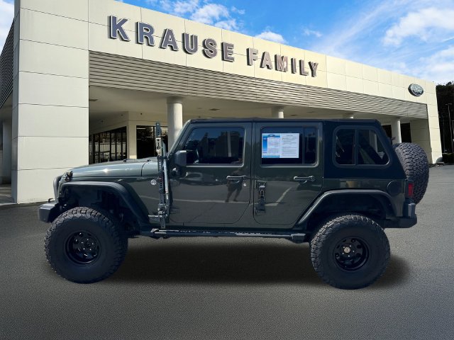 Used 2015 Jeep Wrangler Unlimited Sport w/ Max Tow Package AWD/4WD image 4