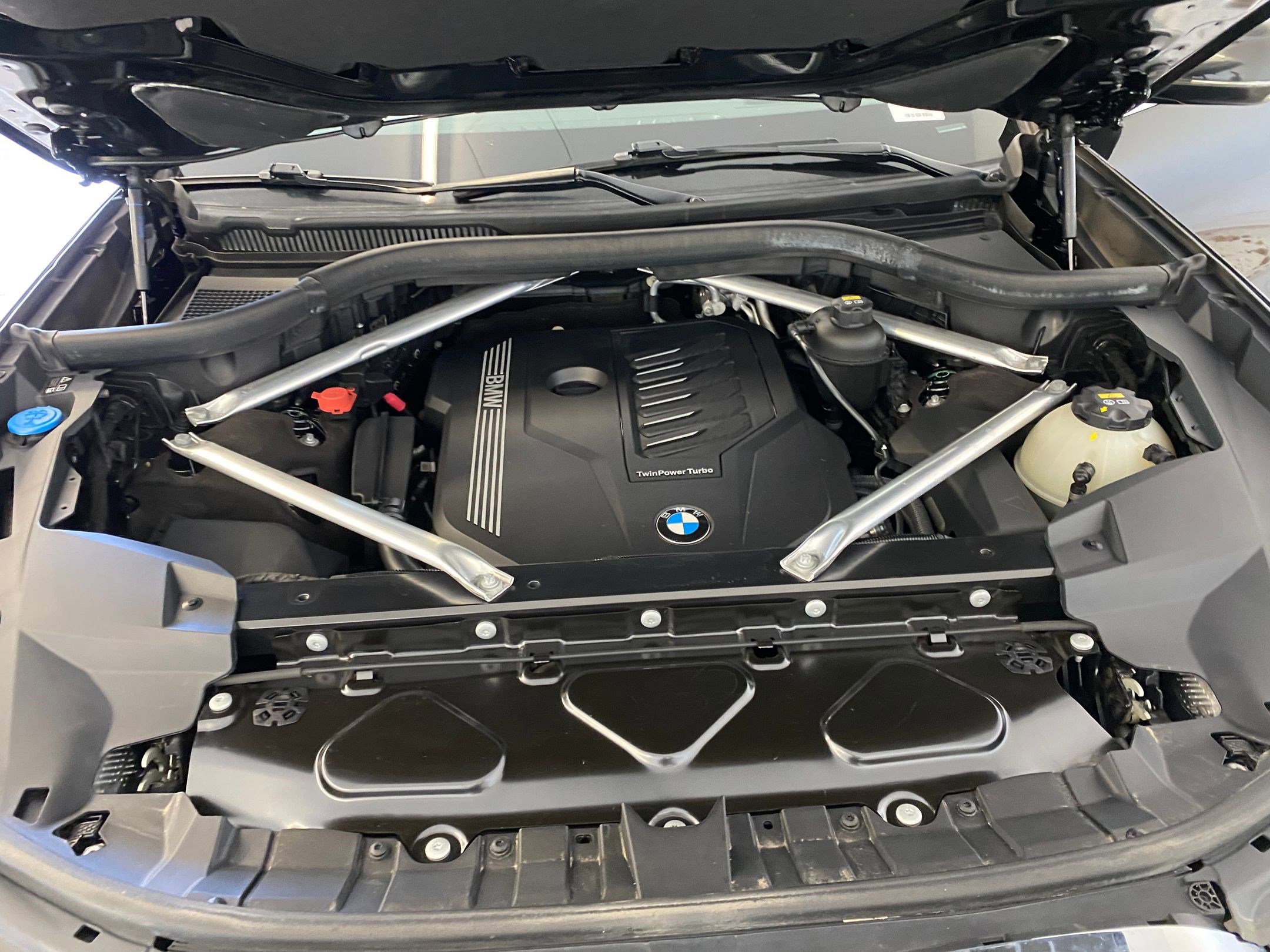 Used 2020 BMW X7 xDrive40i w/ Premium Package image 32