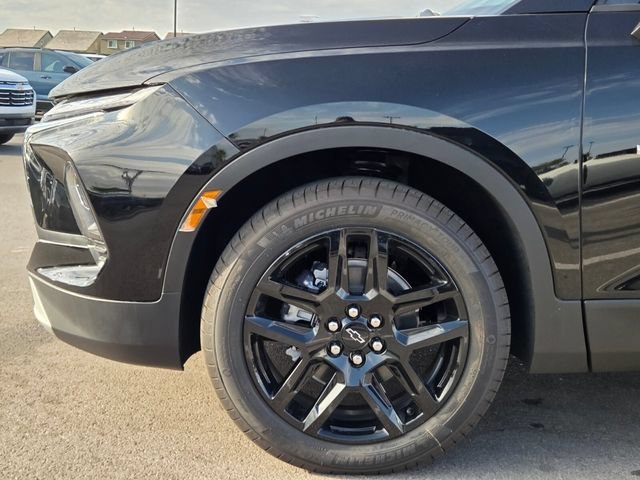 New 2026 Chevrolet Blazer LT w/ Convenience Package FWD image 5