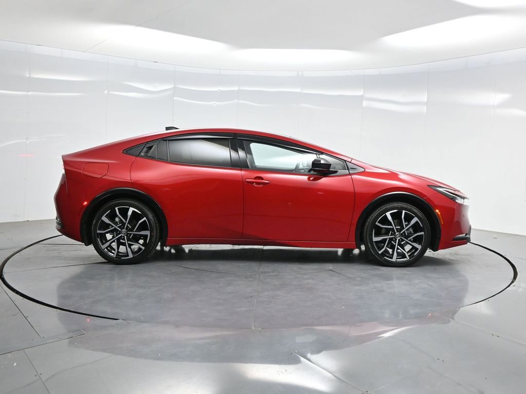 Used 2024 Toyota Prius Prime Premium w/ Advanced Technology Package FWD image 38