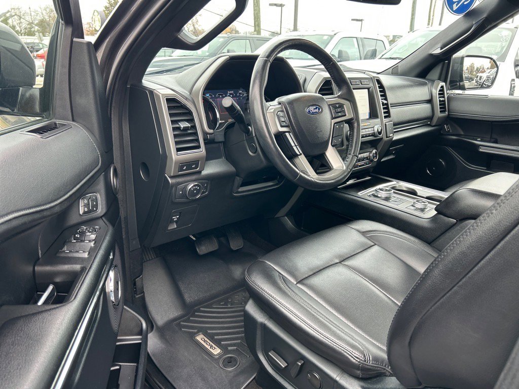 Used 2021 Ford Expedition Max XLT image 8