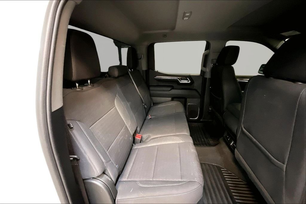 Used 2024 Chevrolet Silverado 1500 LT AWD/4WD image 27
