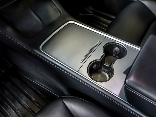 Used 2023 Tesla Model Y Long Range image 36