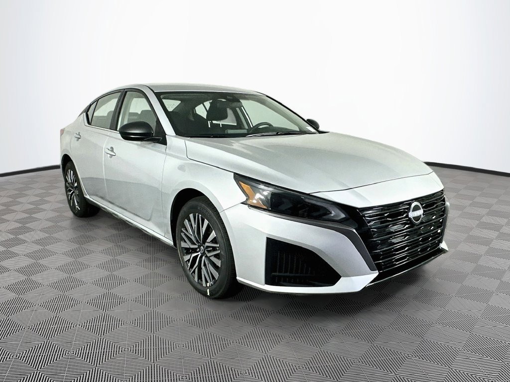New 2026 Nissan Altima 2.5 SV AWD/4WD image 3