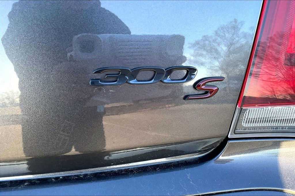 Used 2023 Chrysler 300 S image 23