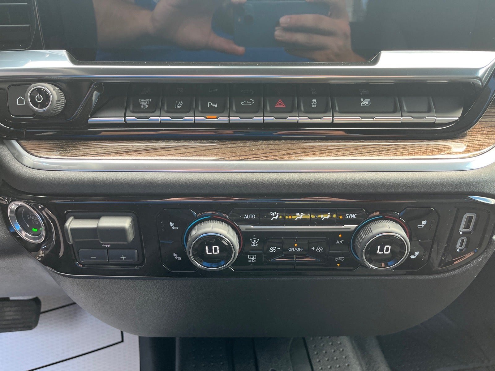 New 2026 Chevrolet Silverado 3500 LT w/ Safety Package AWD/4WD image 25