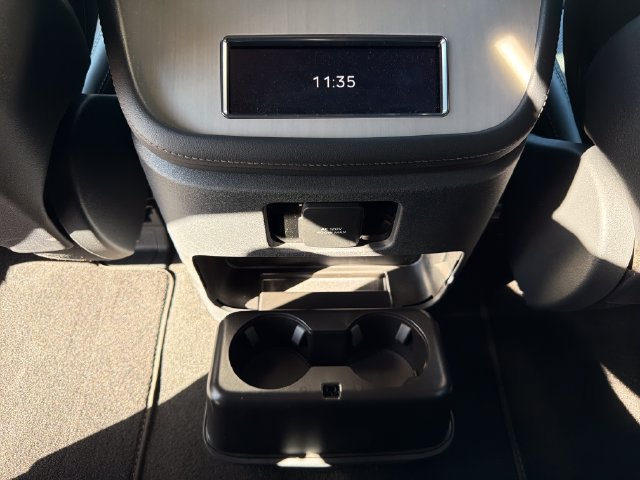 New 2026 Lincoln Navigator Reserve w/ Jet Appearance Package AWD/4WD image 16