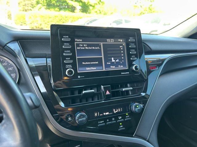 Used 2022 Toyota Camry SE FWD image 23
