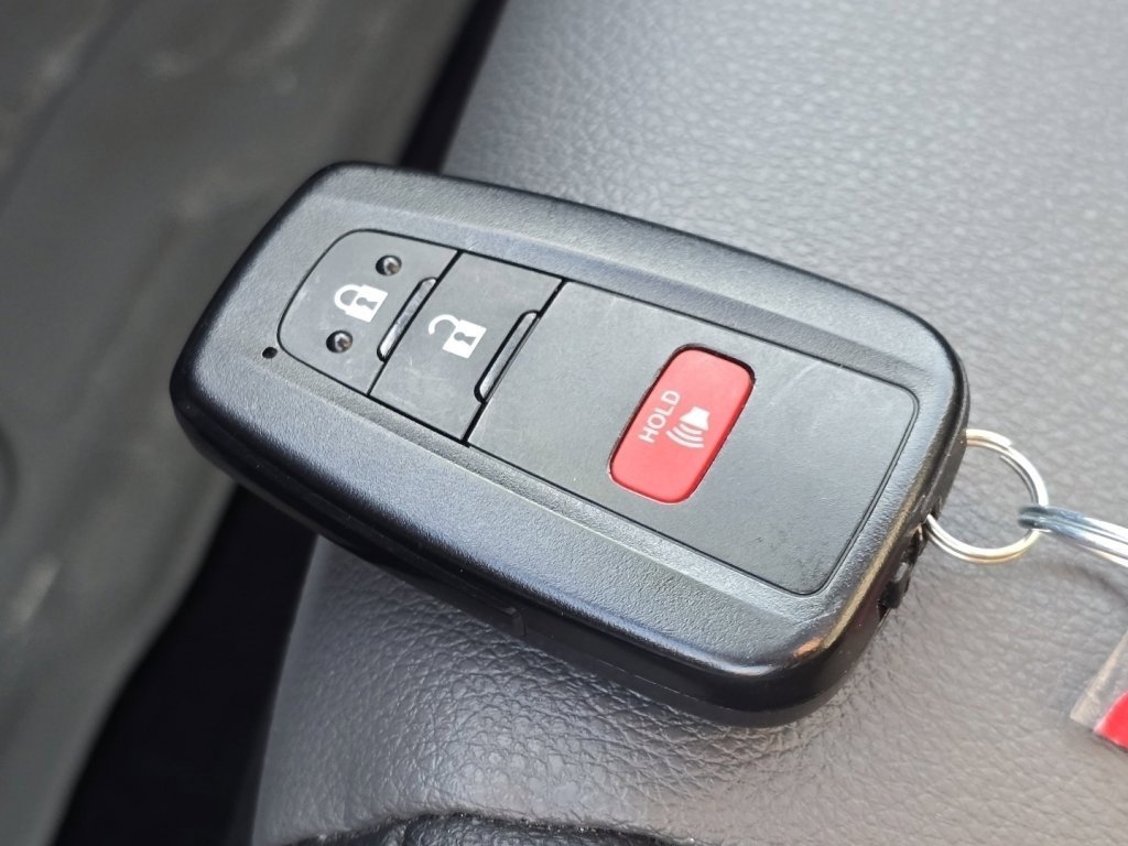 Used 2023 Toyota 4Runner SR5 Premium w/ Moonroof Package image 34