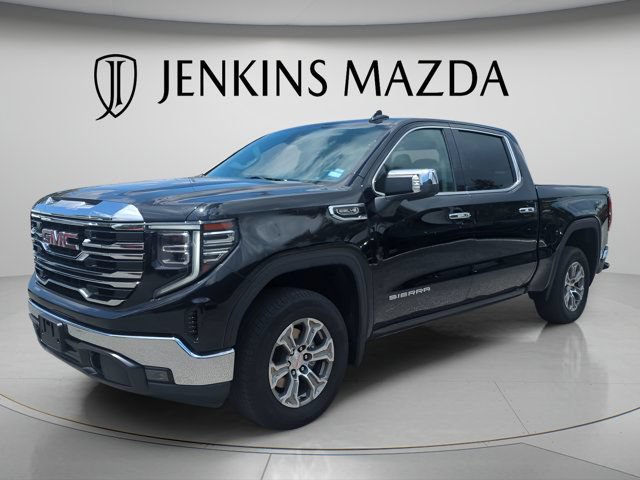 Used 2025 GMC Sierra 1500 SLT RWD image 8