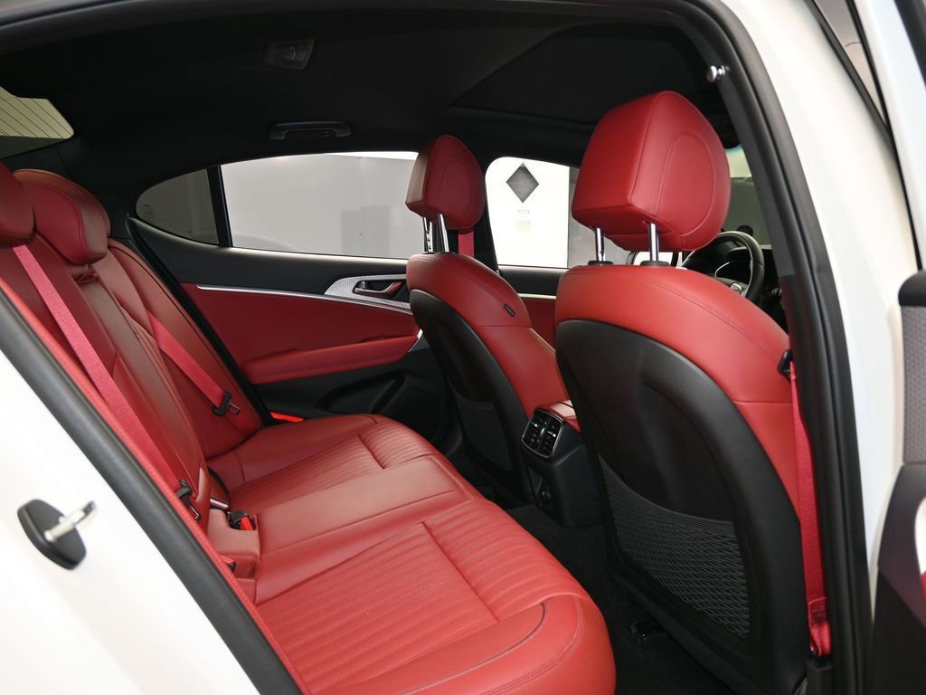 Used 2023 Genesis G70 3.3T w/ Sport Advanced Package image 43