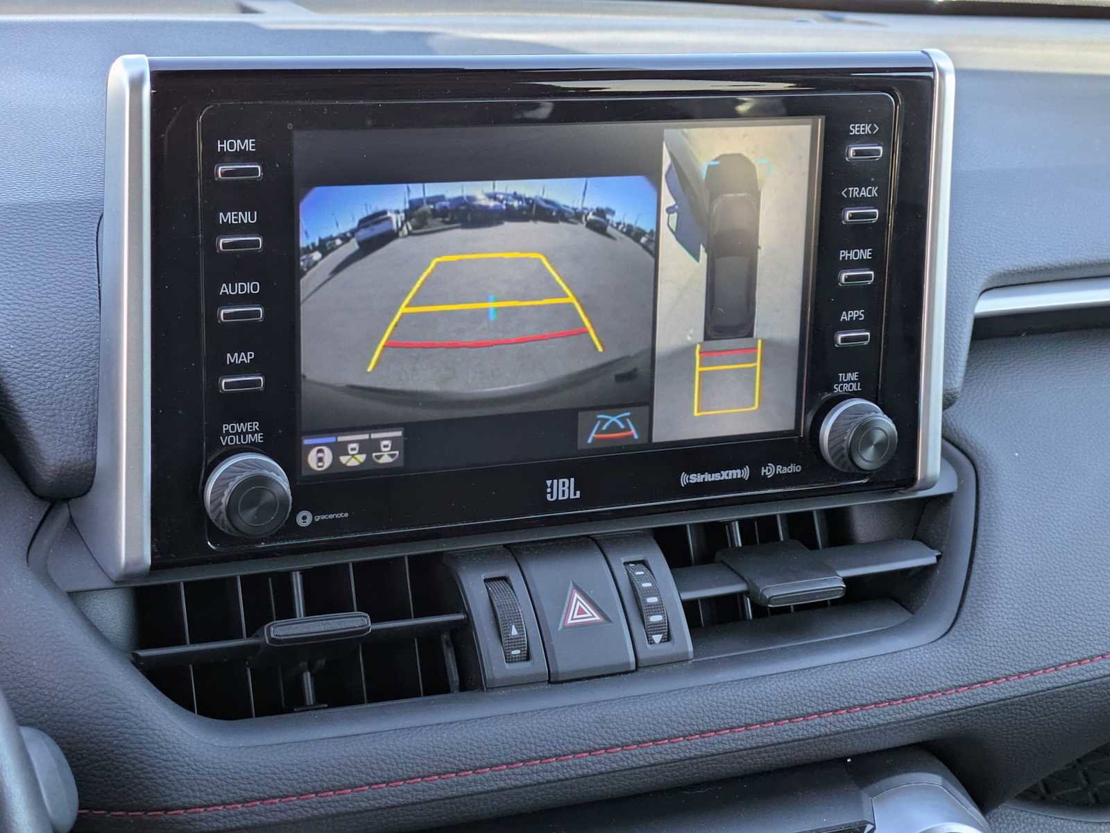 Used 2020 Toyota RAV4 TRD Off-Road image 30