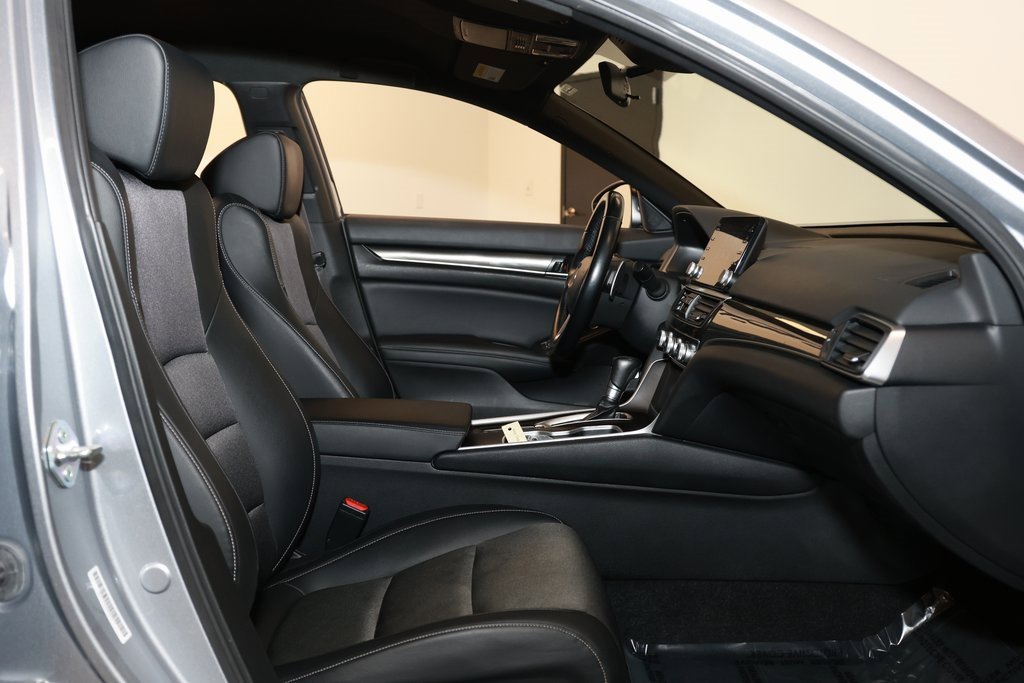 Used 2022 Honda Accord Sport image 16