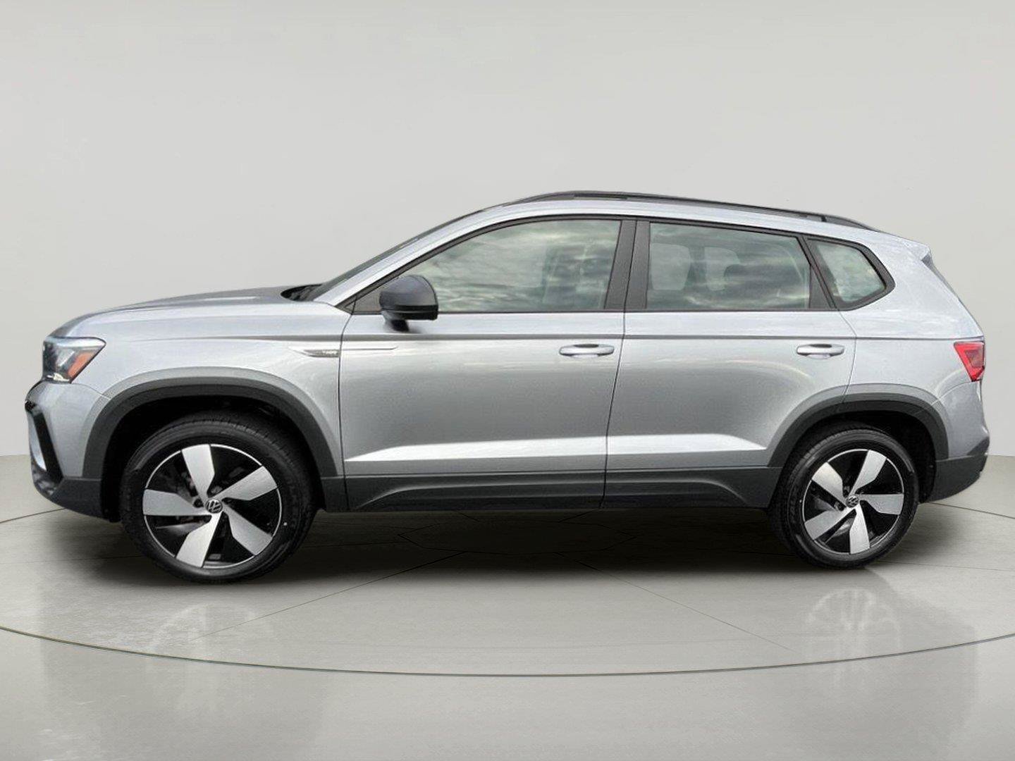Used 2024 Volkswagen Taos S AWD/4WD image 4