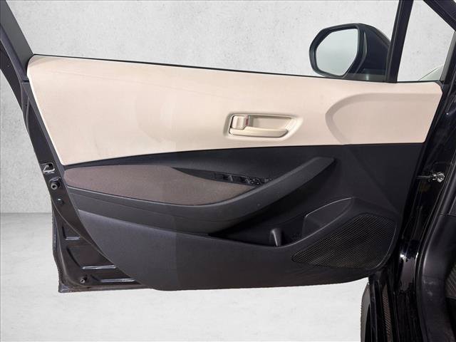 Used 2023 Toyota Corolla LE FWD image 10