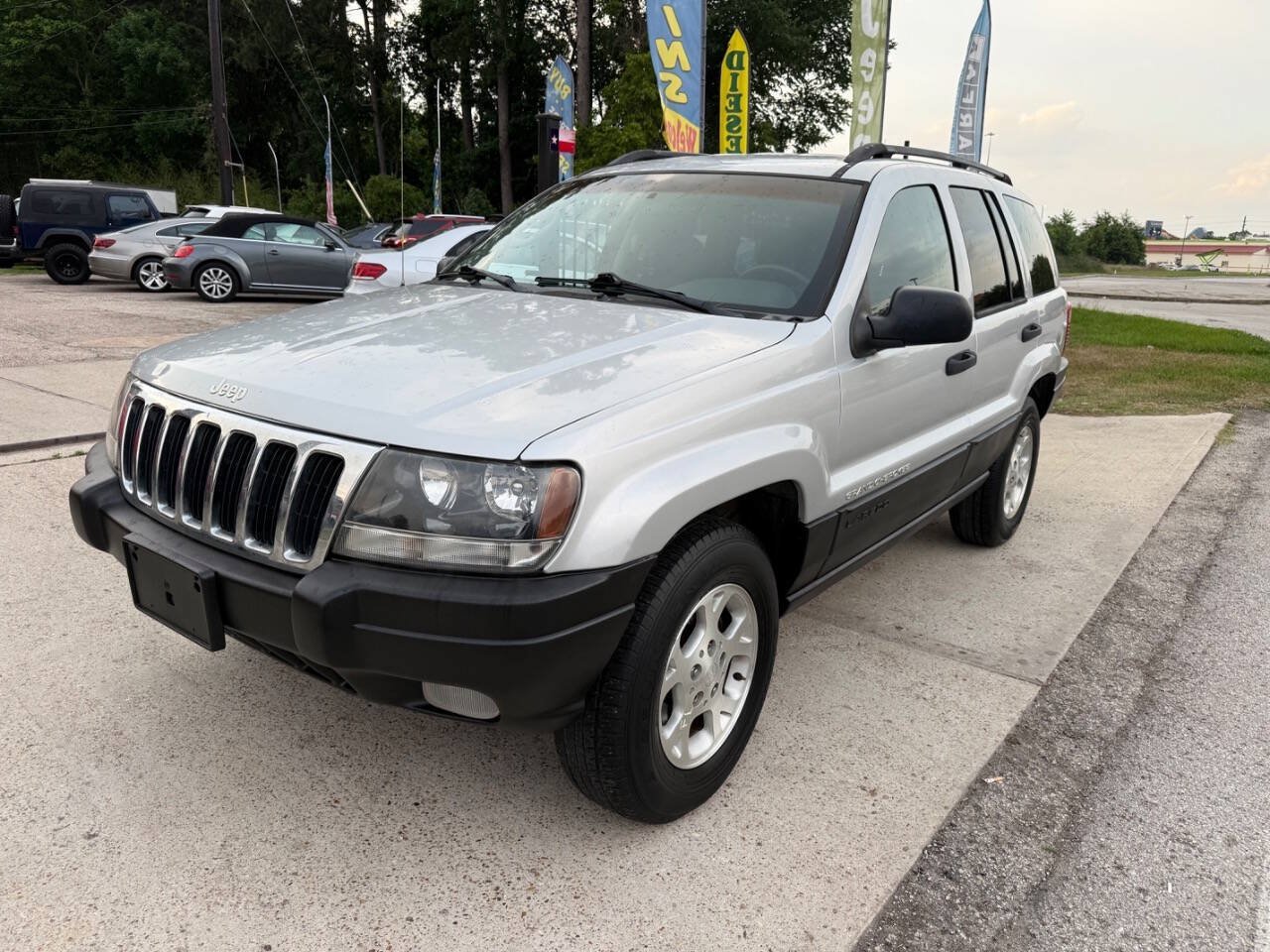 Used 2002 Jeep Grand Cherokee Sport RWD image 2