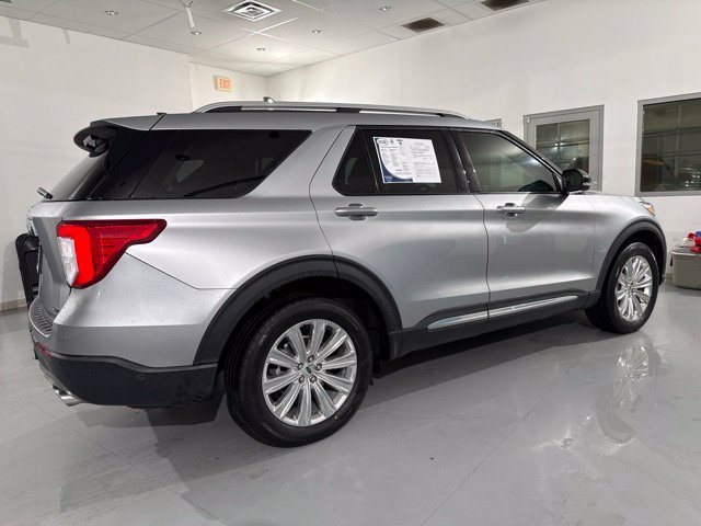 Used 2022 Ford Explorer Platinum w/ Equipment Group 601A AWD/4WD image 13
