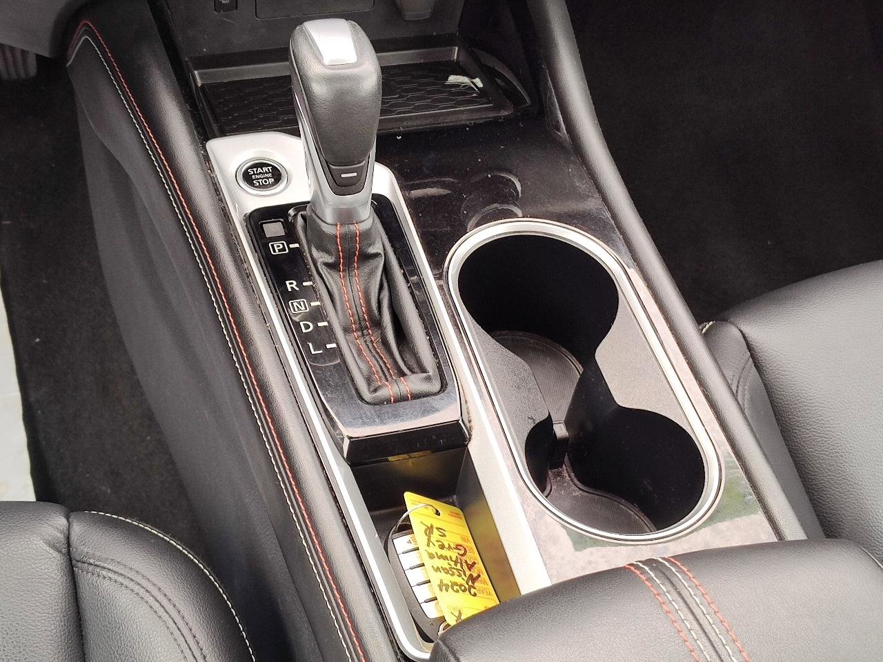 Used 2024 Nissan Altima 2.5 SR w/ SR Premium Package FWD image 19