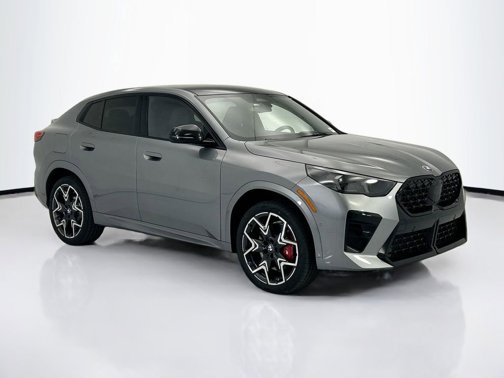 New 2026 BMW X2 xDrive28i w/ Technology Package image 3