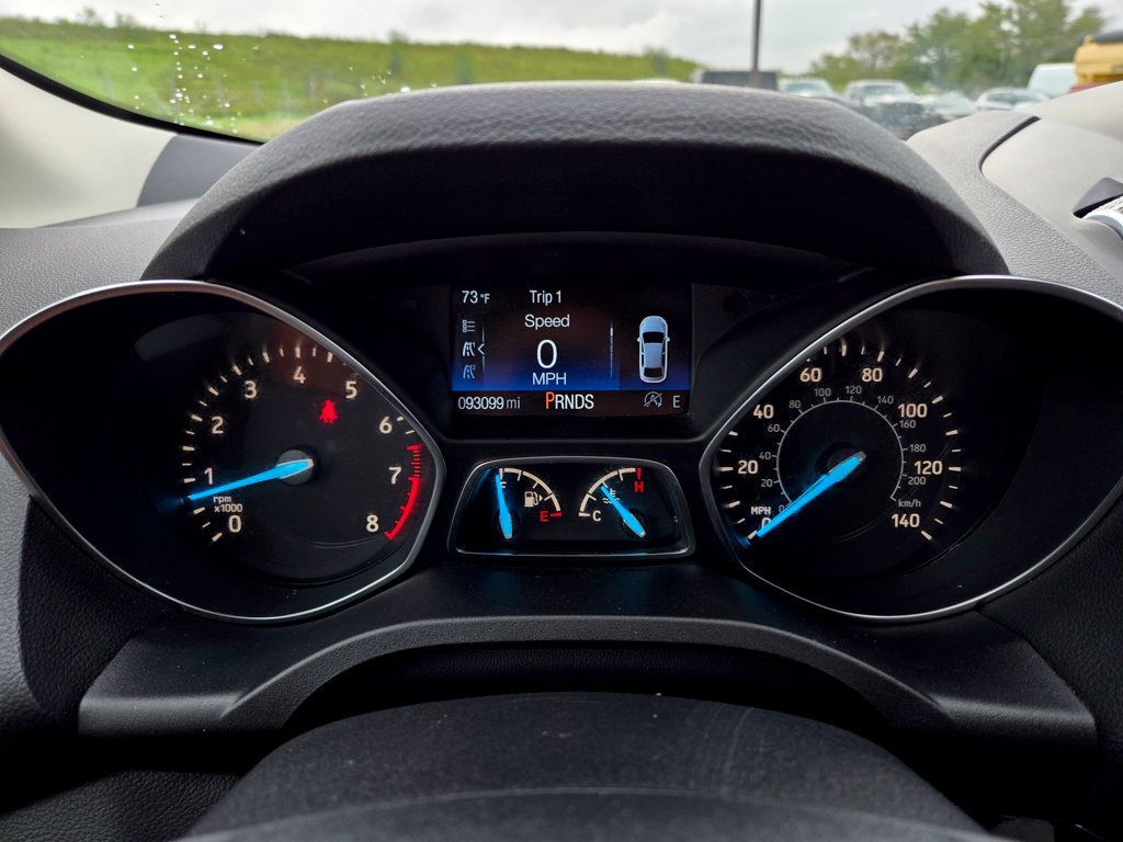 Used 2018 Ford Escape Titanium w/ Ford Safe & Smart Package AWD/4WD image 20