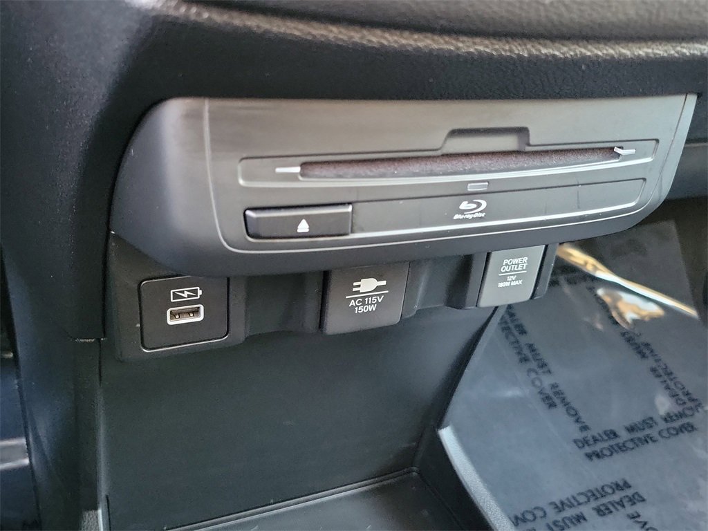 Used 2024 Honda Odyssey Touring image 14