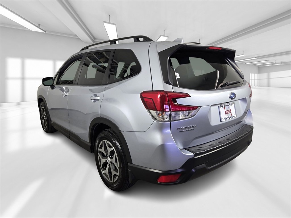 Certified 2023 Subaru Forester Premium image 4