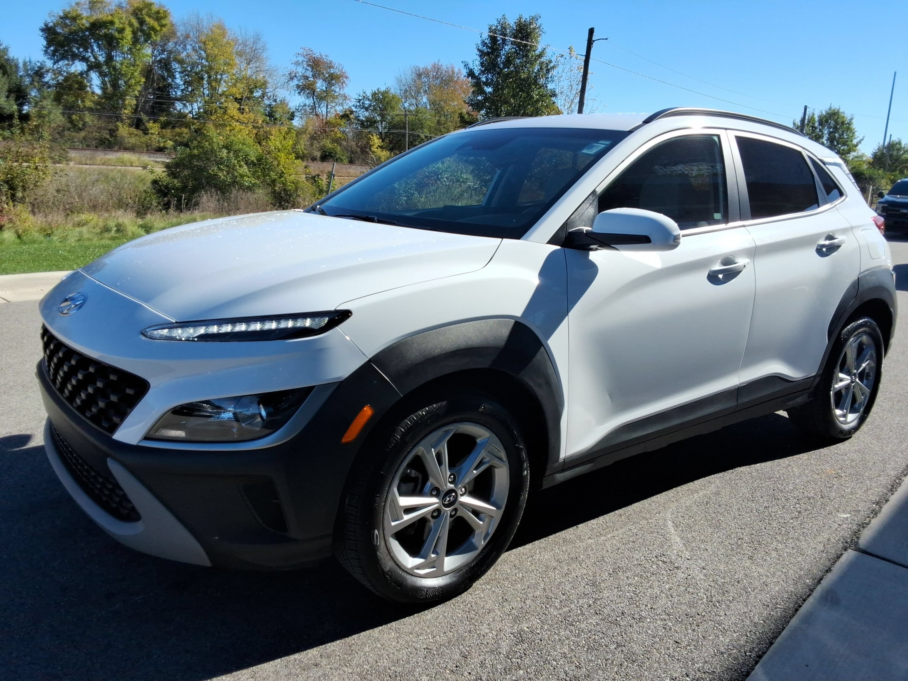 Used 2023 Hyundai Kona SEL AWD/4WD image 7