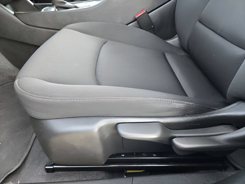 Used 2023 Chevrolet Malibu LS FWD image 21