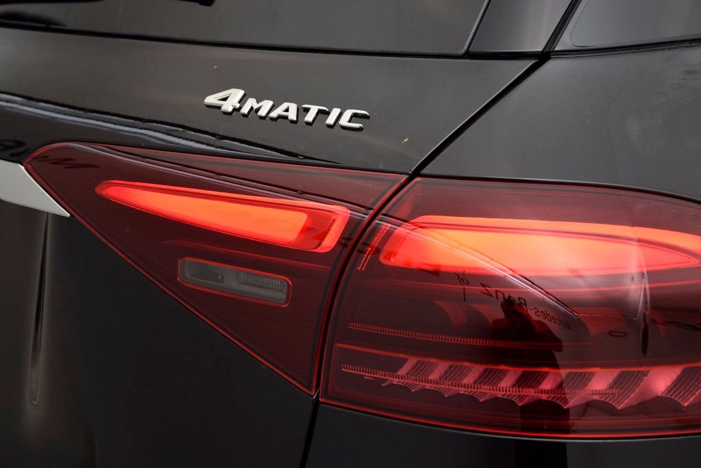 New 2026 Mercedes-Benz GLE 580 4MATIC image 14