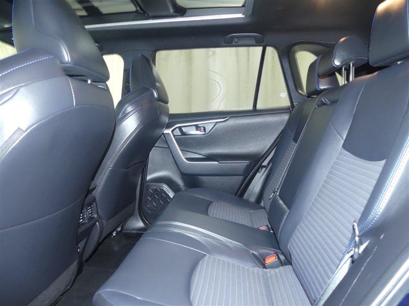 Used 2021 Toyota RAV4 XSE AWD/4WD image 24
