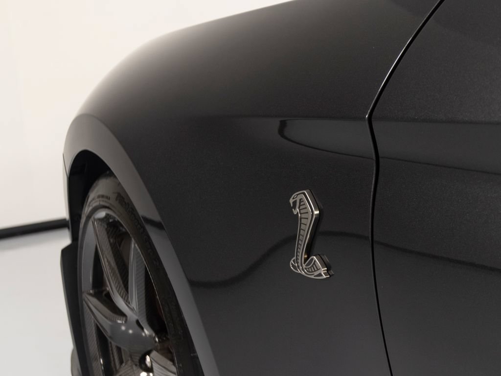 Used 2022 Ford Mustang Shelby GT500 w/ Carbon Fiber Track Pack RWD image 51
