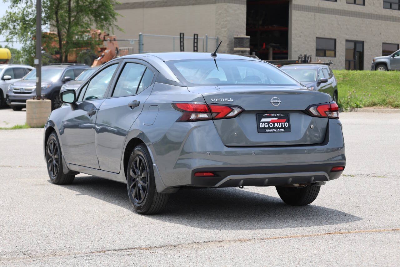 Used 2025 Nissan Versa S w/ Trunk Package FWD image 11