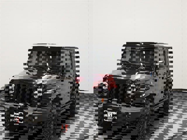 Used 2017 Jeep Wrangler Unlimited Sahara image 9