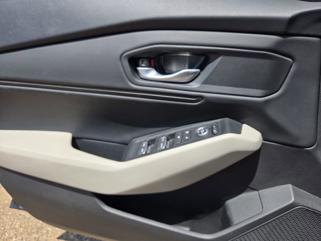 Used 2024 Honda Accord EX image 18