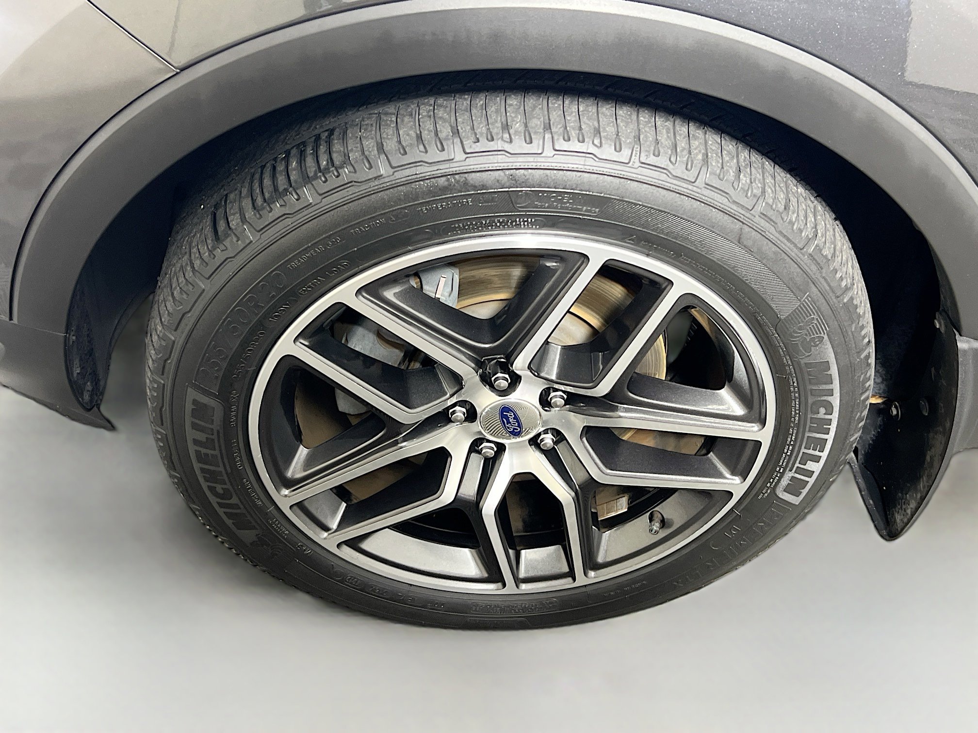 Used 2019 Ford Explorer Sport image 13